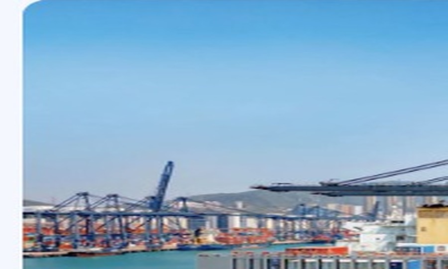 International port logistics